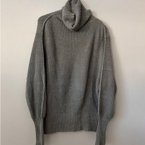 Free People Turtleneck Sweater Womens Small Gray Oversized Chunky Cable Knit